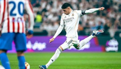 kaiyun体育-超级世界波！巴尔韦德疯狂庆祝，一场2-1，皇马淘汰马竞杀进决赛