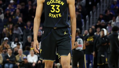 开云体育下载-双向合同球员！莱昂斯9分钟4中2拿到6分5板 罚球2中2