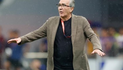 开云体育下载-马德兴：伊万若下课谁来上课？我来出两个方案！