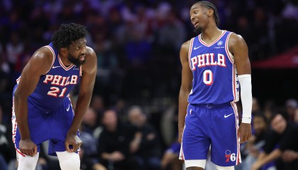 kaiyun体育-小里弗斯：76人季后赛有机会走得更远 前提是确立马克西老大地位