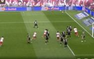 开云-半场：莱比锡1-0圣保利，施拉格尔破门，卡尔斯中楣