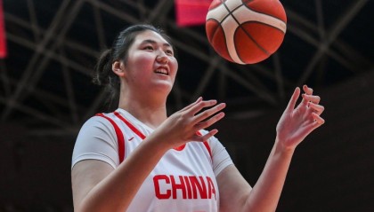 开云-FIBA世预赛新星榜：中国女篮仅张子宇入选 超2米2身高太独特