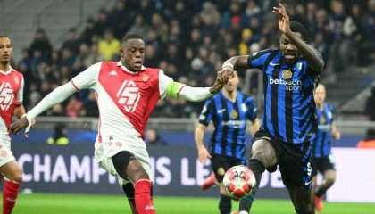 开云体育下载-米兰请看：停不住的劳塔罗，现象级的图拉姆