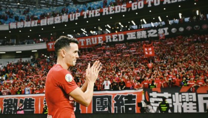 周定洋自宣离队！媒体人热议：已经在深圳，非得不做英雄太可惜