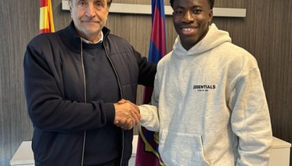 开云-巴萨官方：和15岁小将通卡拉达成续约协议，年满16岁生效