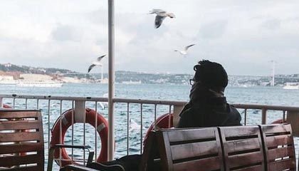 开云-眼神坚毅！崔永熙已回到广东进行恢复训练