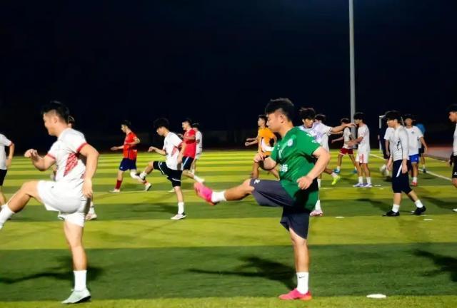 1756476615531034325.jpg 益阳队 01.jpg