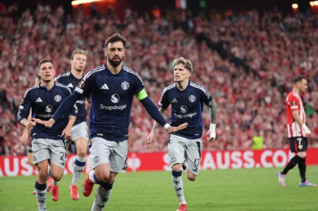 1746159817987001907.jpg bruno fernandes 2.jpg