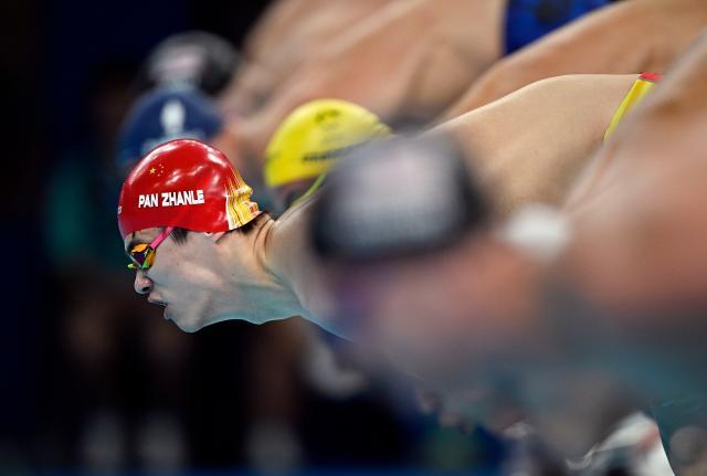 1722669047107057557.jpg 巴黎奥运会丨游泳——男子100米自由泳决赛:中国选手潘展乐夺冠XxjpseC009793_20240801_MVPFN0A001.jpg