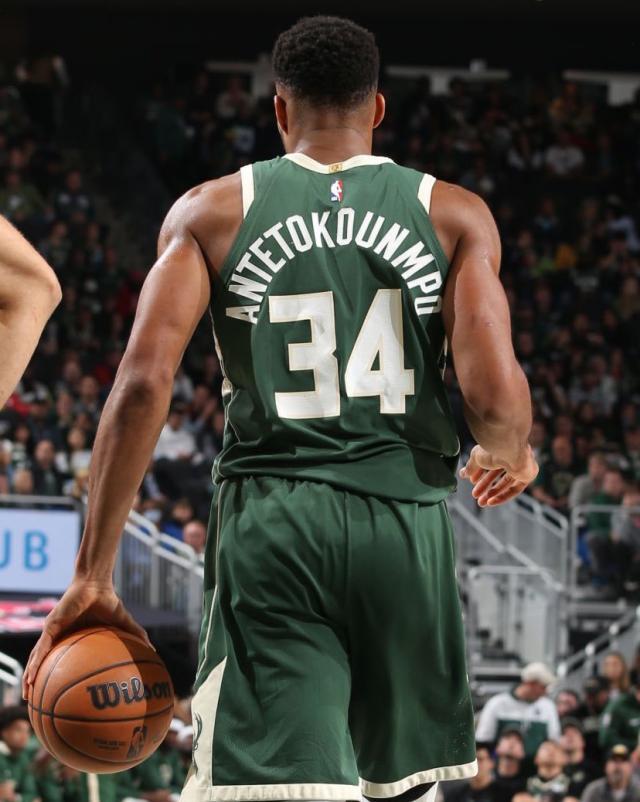 1666953922312032256.jpg FgCrP1YXkAAw1im.jpg