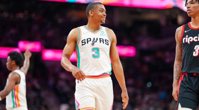 1661593740408067098.jpg MTkwOTM1NDA3OTg1MTczODcw.webp.jpg